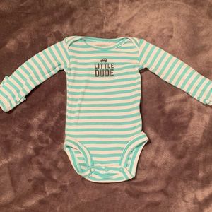 🧶Carter’s Long Sleeve Onsie Newborn